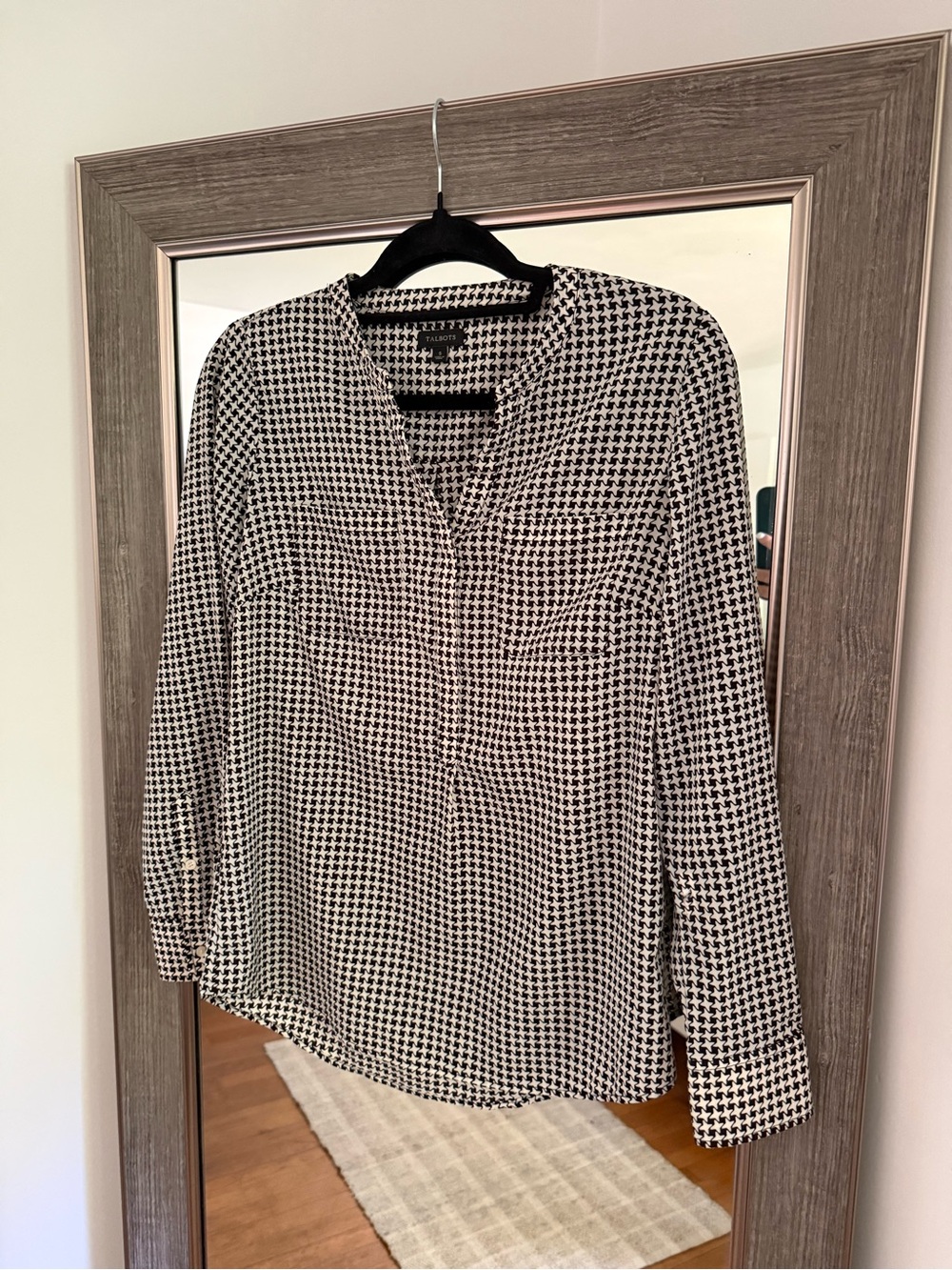 Talbots Black & White Houndstooth Long-Sleeve Blouse